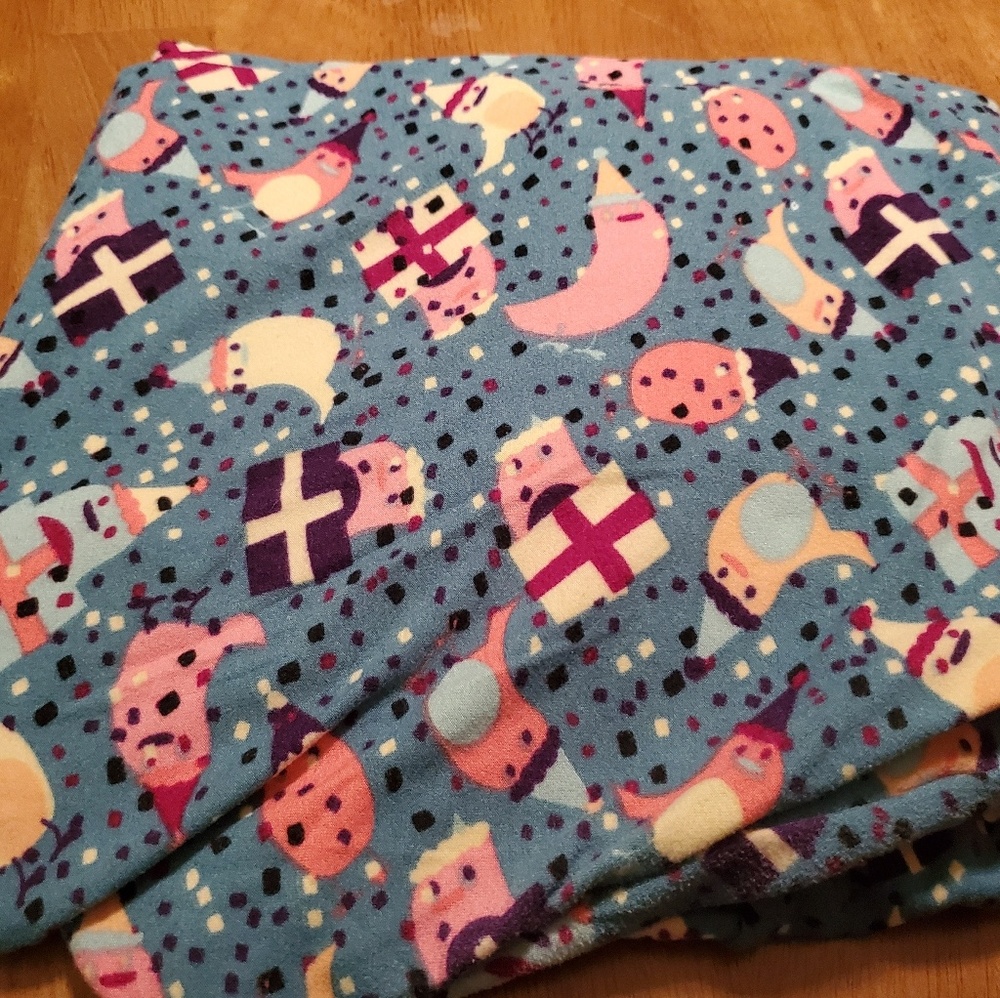 Birthday TC LuLaRoe leggings